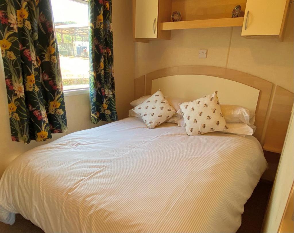Apartament Rose Corner Axminster Zewnętrze zdjęcie